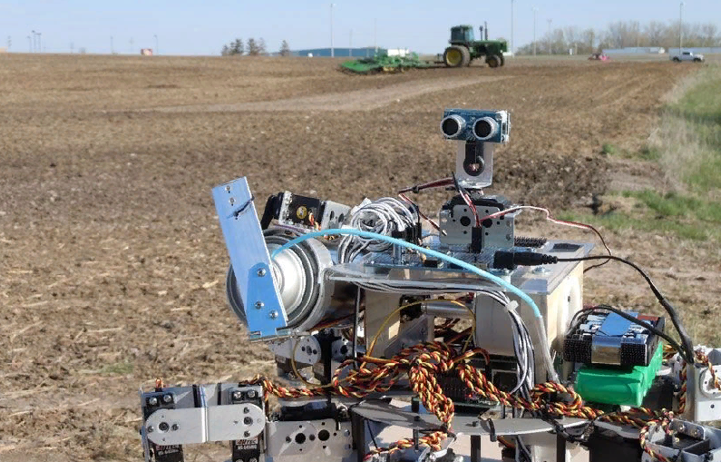 роботизированная спецтехника в сельском хозяйстве